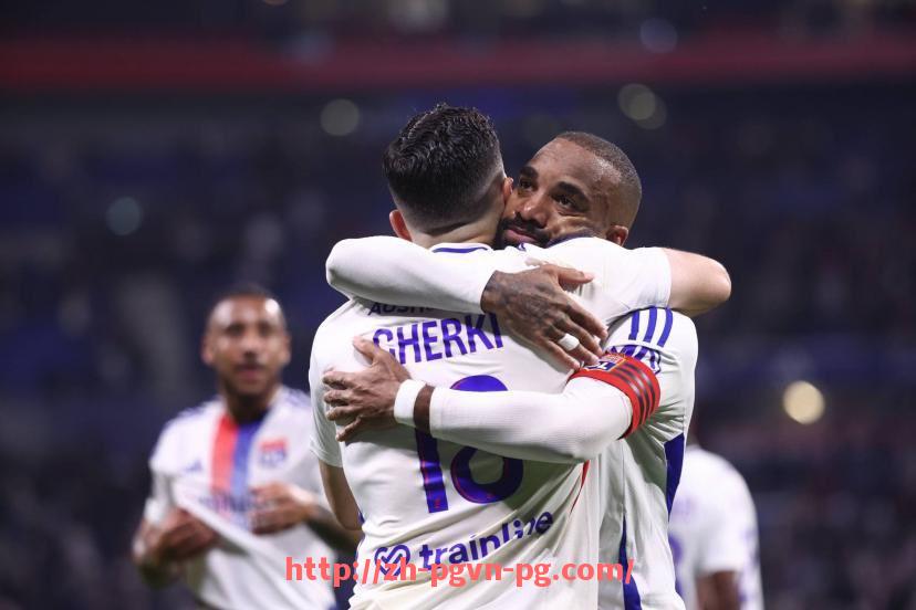 pg电子在线官网-实况足球中德甲球队阵容搭配推荐与实战攻略